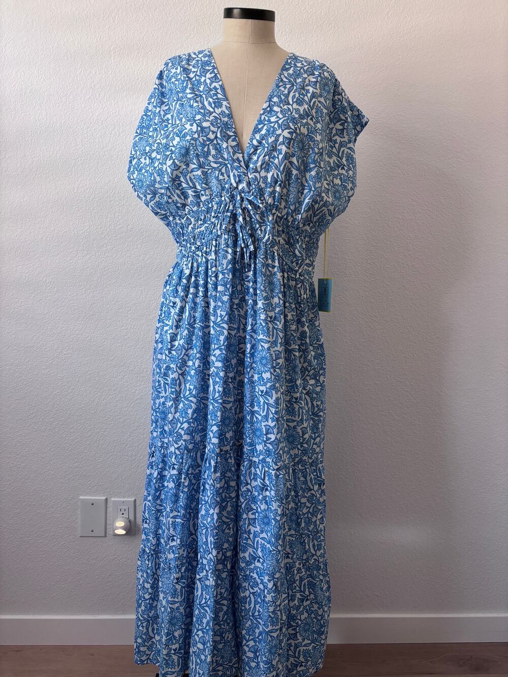 CeCe - NWT Cap Sleeve 100% Cotton Maxi Dress with pockets